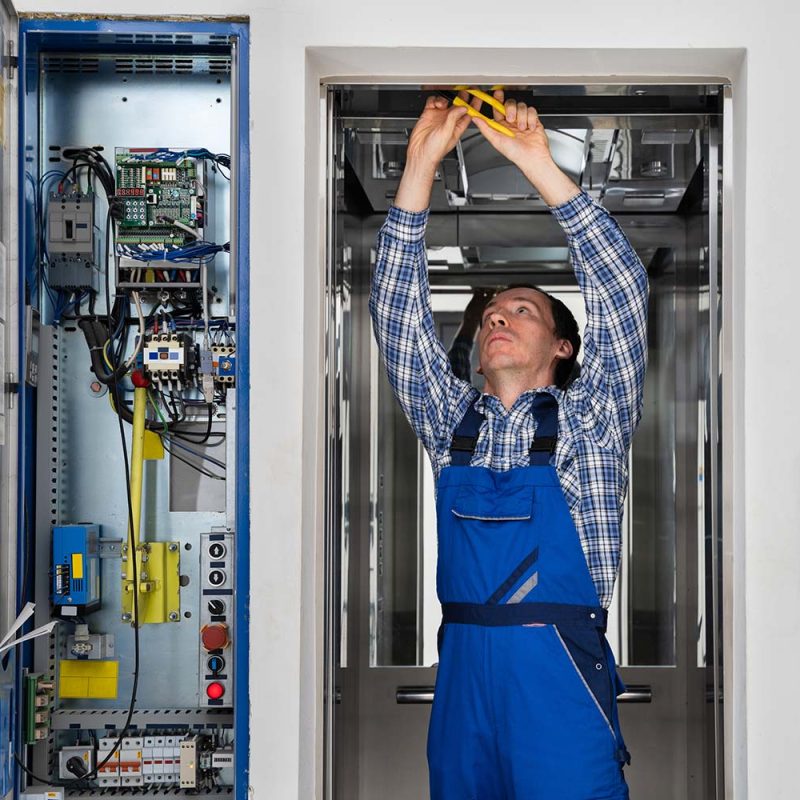 repairing-elevator